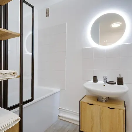 Apartamento évasion - Large Near Stade De France Saint-Denis (Seine-Saint-Denis)